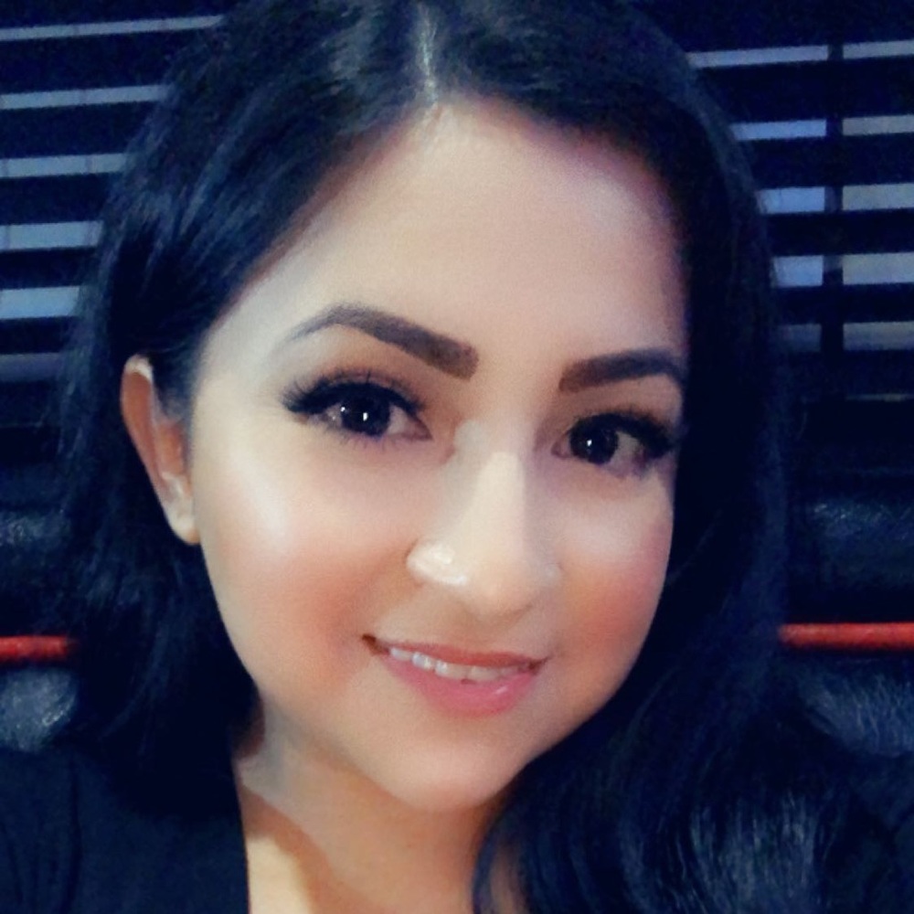 Meet your Posher, Araceli